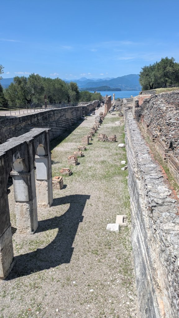 Lac de Garde Sirmione - villa romaine - lac de garde